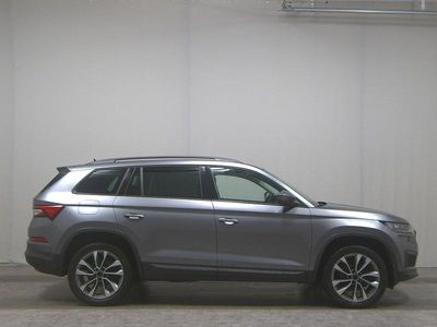 Grau Gebraucht 2022 Skoda Kodiaq Tour SUV | 26.680 € (Guter Preis)