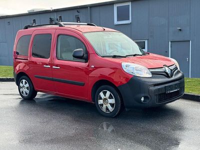 Usado Renault Kangoo Experience 90 HP (66 kW) 2017 Vermelho Monovolume
