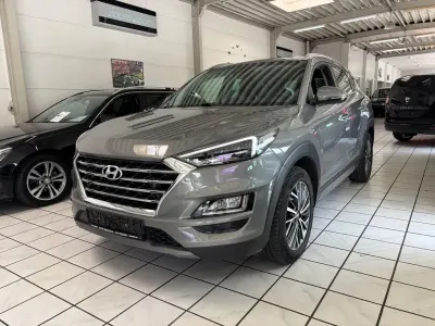 Gebraucht Hyundai Tucson Style 136 PS (100 kW) 2020 Grau SUV