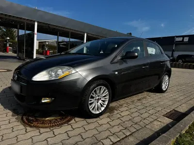 Gebraucht Fiat Bravo 120 PS (88 kW) 2009 Grau Kleinwagen