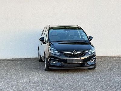 Gebraucht Opel Zafira Business Innovation 135 PS (99 kW) 2017 Schwarz Van / Kleinbus