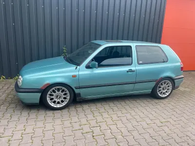 Gebraucht VW Golf III 75 PS (55 kW) 1992 Andere farben Kleinwagen