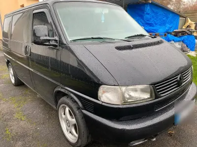 Gebraucht VW Multivan 151 PS (111 kW) 2001 Schwarz Van / Kleinbus