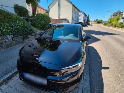 Gebraucht Opel Corsa 101 PS (74 kW) 2024 Schwarz Kleinwagen