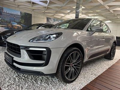 Porsche Macan S