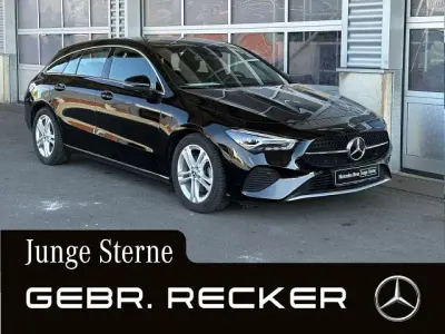 Gebraucht Mercedes CLA180 Shooting Brake Advanced 136 PS (100 kW) 2024 Unilack nachtschwarz Kombi