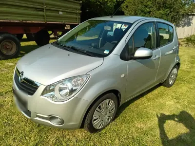 Gebraucht Opel Agila 65 PS (47 kW) 2009 Silber Kleinwagen