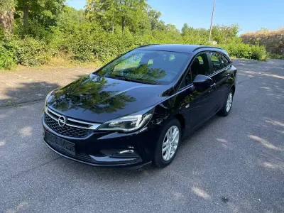 Gebraucht Opel Astra 110 PS (80 kW) 2017 Schwarz Kombi