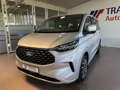 Gebraucht Ford Tourneo Custom Titanium 170 PS (125 kW) 2026 Silber Van