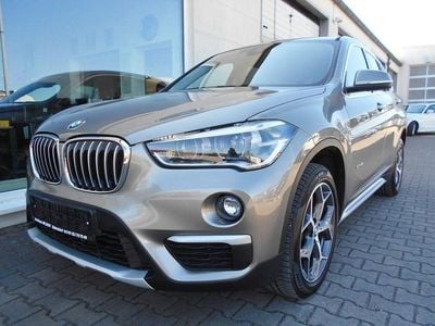 Begagnad BMW X1 xLine 136 HK (100 kW) 2017 Grå SUV