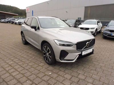 gebraucht Volvo XC60 B4 Plus Dark AWD Panorama