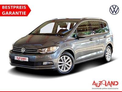 Grau Gebraucht 2017 VW Touran Highline Van / Kleinbus | 24.490 € (Fairer Preis)