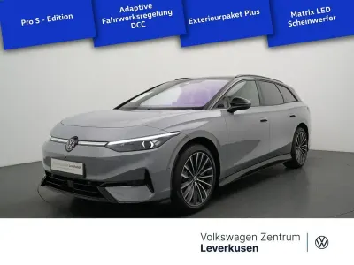 Nouă VW ID.7 Pro 210 kW (286 CP) 2025 Gri Hatchback