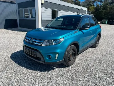 Usata Suzuki Vitara Comfort+ 120 CV (88 kW) 2017 Blu SUV
