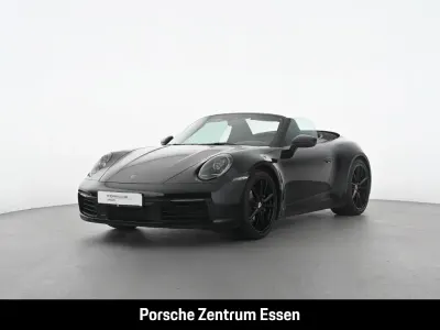 Gebraucht Porsche 911 Carrera Cabriolet 385 PS (283 kW) 2021 Tiefschwarzmetallic Cabrio