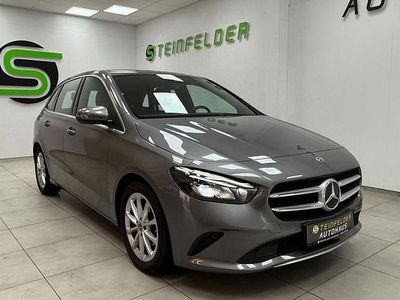 Gebraucht Mercedes B180 136 PS (100 kW) 2020 Mountaingrau Van / Kleinbus