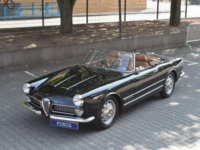 Gebraucht Alfa Romeo 2000 115 PS (84 kW) 1960 Schwarz Cabrio