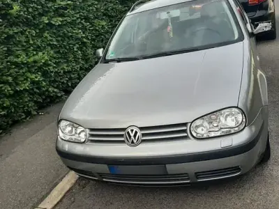 Gebraucht VW Golf IV Trendline 105 PS (77 kW) 2002 Grau Kombi
