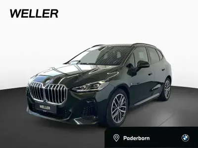 Gebraucht BMW 218 Active Tourer M Sport 150 PS (110 kW) 2022 Sanremo green (grün) Van / Kleinbus