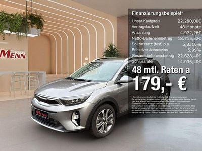 Grau Gebraucht 2024 Kia Stonic Spirit SUV | 22.280 € (Fairer Preis)