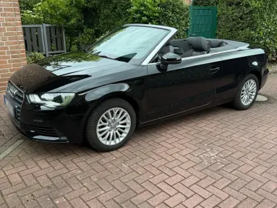 Gebraucht Audi A3 Cabriolet Ambiente 116 PS (85 kW) 2016 Schwarz Cabrio