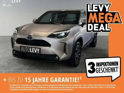 Gebraucht Toyota Yaris Cross Team 116 PS (85 kW) 2022 Silber SUV