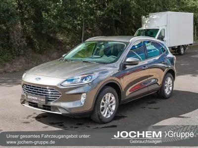 Gebraucht Ford Kuga Titanium 224 PS (164 kW) 2023 Grau SUV
