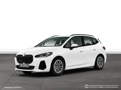 Gebraucht BMW 220 Active Tourer M Sport 150 PS (110 kW) 2026 Weiß Van / Kleinbus