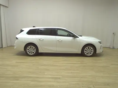 Second-hand Opel Astra Business 131 CP (96 kW) 2023 Alb Break
