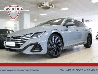 Gebraucht VW Arteon R-line 150 PS (110 kW) 2023 Grau Limousine