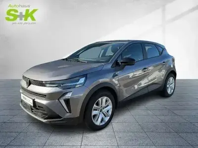 Begagnad Renault Captur Evolution 158 HK (116 kW) 2025 Grå SUV