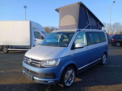 Blau / silber Gebraucht 2016 VW California California Van | 54.860 € (Fairer Preis)