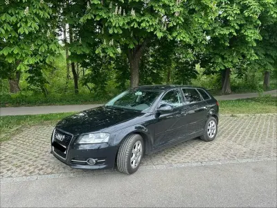 Używany Audi A3 Ambition 105 KM (77 kW) 2011 Czarny Hatchback