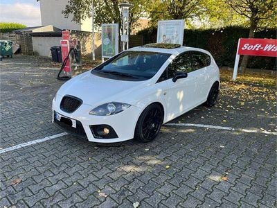 Usata Cupra Leon 241 CV (177 kW) 2007 Bianco Berlina
