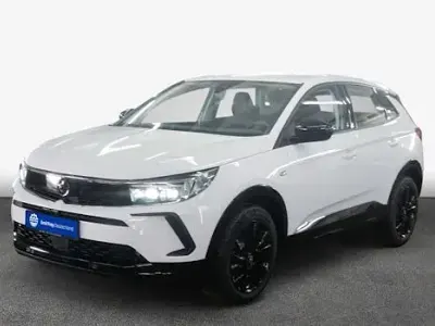 Gebraucht Opel Grandland X 136 PS (100 kW) 2024 Jade weiß SUV