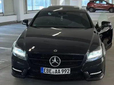 Gebraucht Mercedes CLS350 AMG line 265 PS (194 kW) 2013 Schwarz Coupé