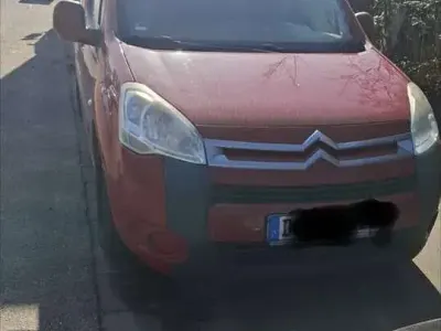 Gebraucht Citroën e-Berlingo 111 PS (81 kW) 2010 Farbe rot ardent/deckende Van / Kleinbus