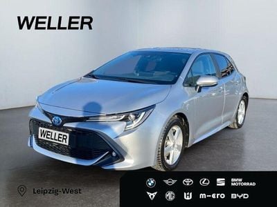 Silber Gebraucht 2023 Toyota Corolla Team Limousine | 23.290 € (Guter Preis)