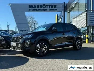 Gebraucht Peugeot 2008 Allure 131 PS (96 kW) 2023 Schwarz SUV