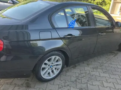 Gebraucht BMW 320 160 PS (117 kW) 2005 Schwarz Limousine