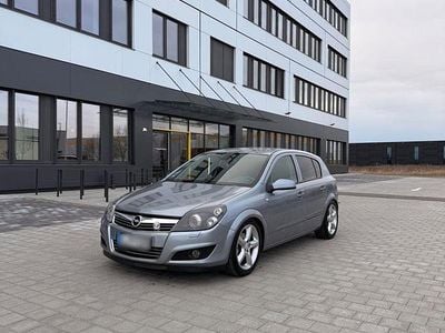 Usata Opel Astra Sport 116 CV (85 kW) 2008 Grigio Berlina