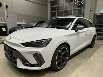 Używany Cupra Leon 150 KM (110 kW) 2025 Biały Kombi