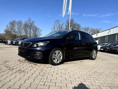 Gebraucht Peugeot 308 Active 131 PS (96 kW) 2019 Dark blue (metallic) Limousine