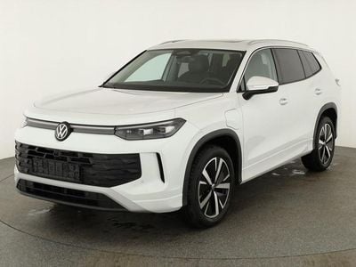 Neu VW Tayron Life 204 PS (150 kW) 2025 Oryxweiß perlmutteffekt SUV