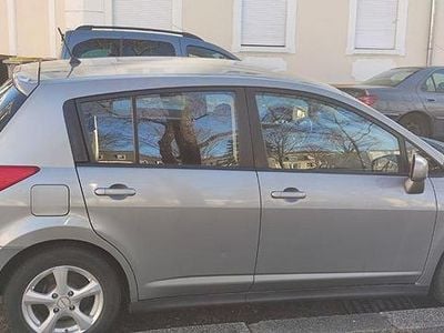 Gebraucht Nissan Tiida Acenta 126 PS (92 kW) 2008 Silber Limousine