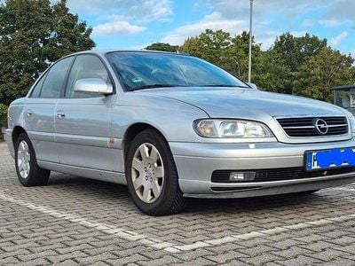 Opel Omega