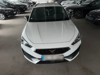 Gebraucht Cupra Leon 150 PS (110 kW) 2023 Weiß Kombi