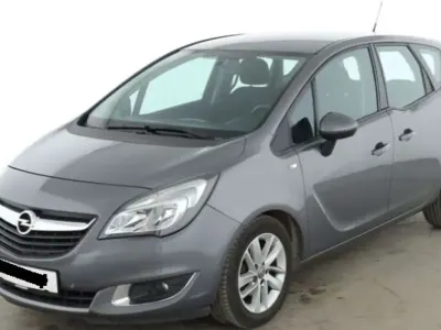 Gebraucht Opel Meriva Color Edition 101 PS (74 kW) 2011 Silber Van / Kleinbus