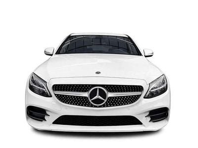 Gebraucht Mercedes C180 AMG line 156 PS (114 kW) 2019 Weiß Limousine