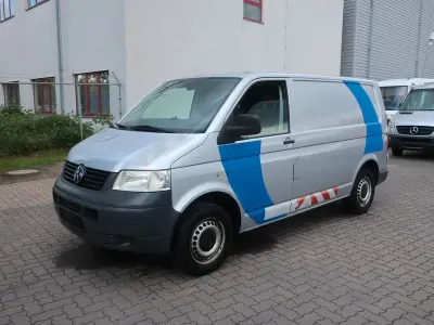 Używany VW Transporter 84 KM (61 kW) 2009 Srebrny Van